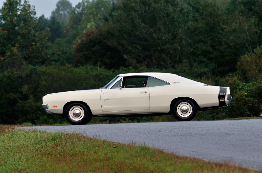  Dodge Charger 500 Hemi 1969 года  (фото 16 из 18)